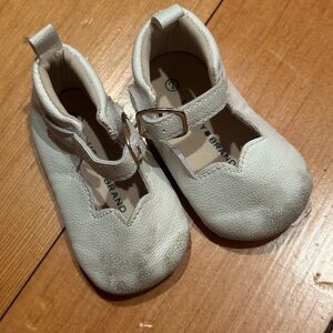 Chic White Baby Walker Shoes Lucky Brand